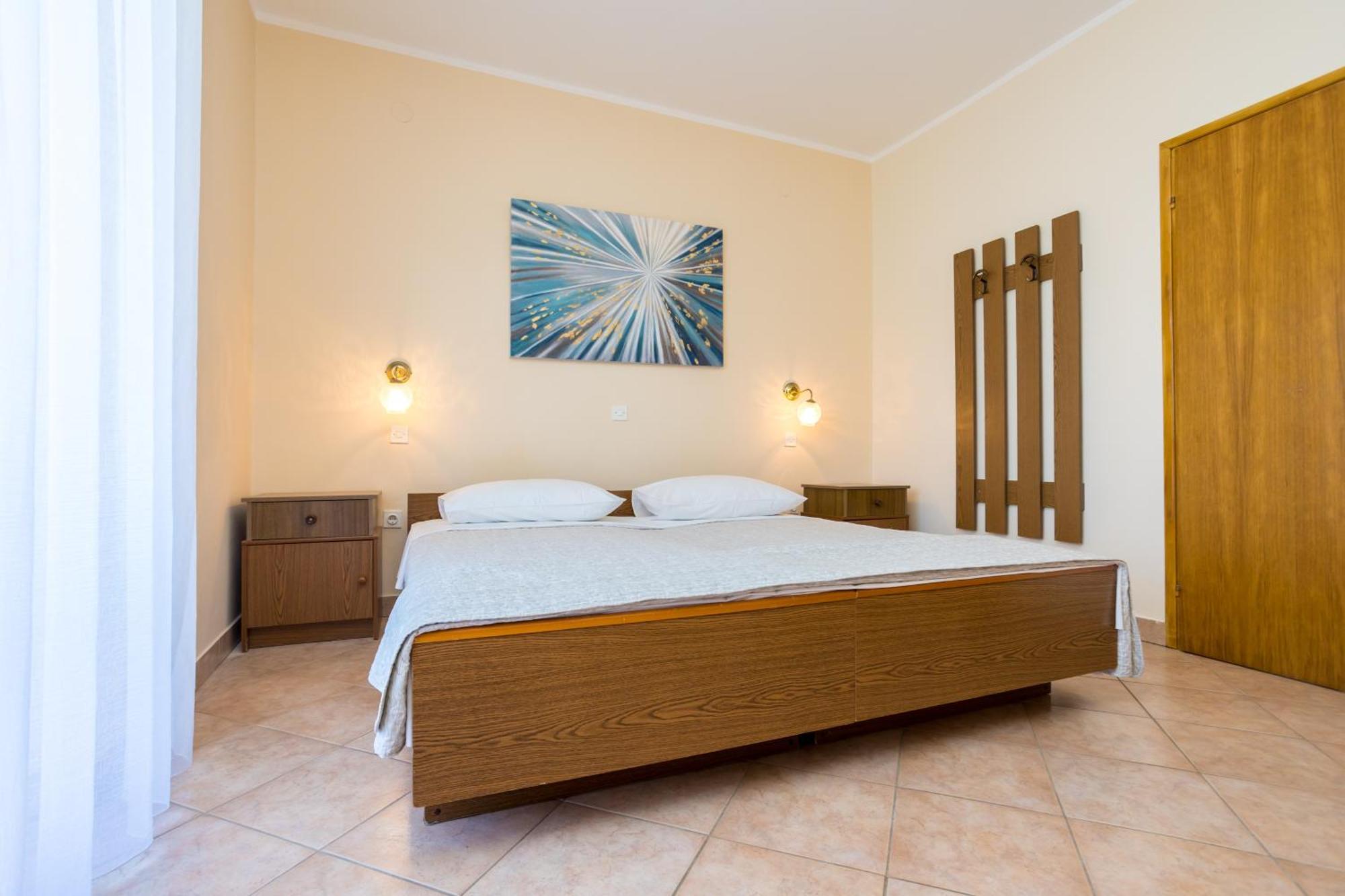 Apartments And Rooms Kod Keti Malinska Ngoại thất bức ảnh