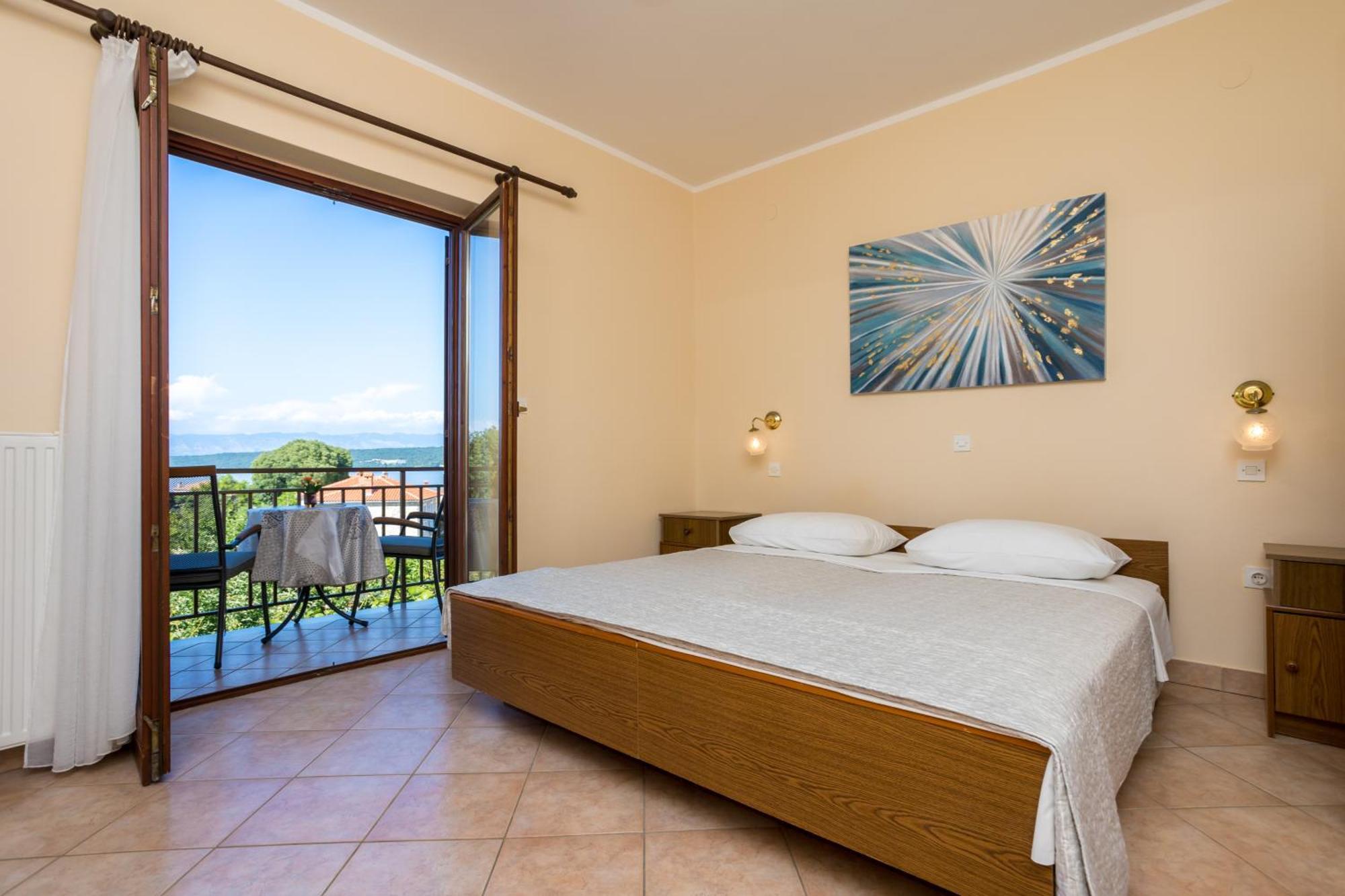 Apartments And Rooms Kod Keti Malinska Ngoại thất bức ảnh